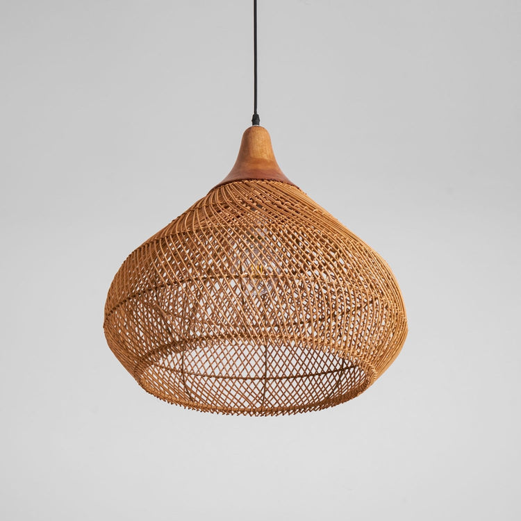 Braided Rattan Pendant Lamp