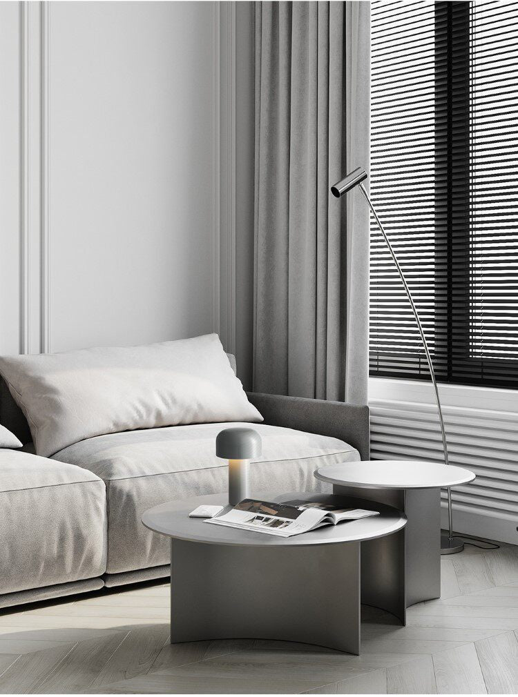 Bellhop table lamp