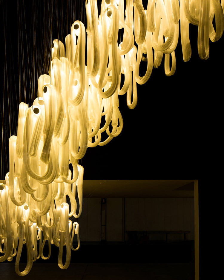 Folding Microfilaments Pendants light