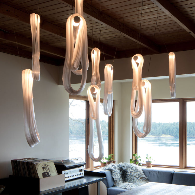Folding Microfilaments Pendants light