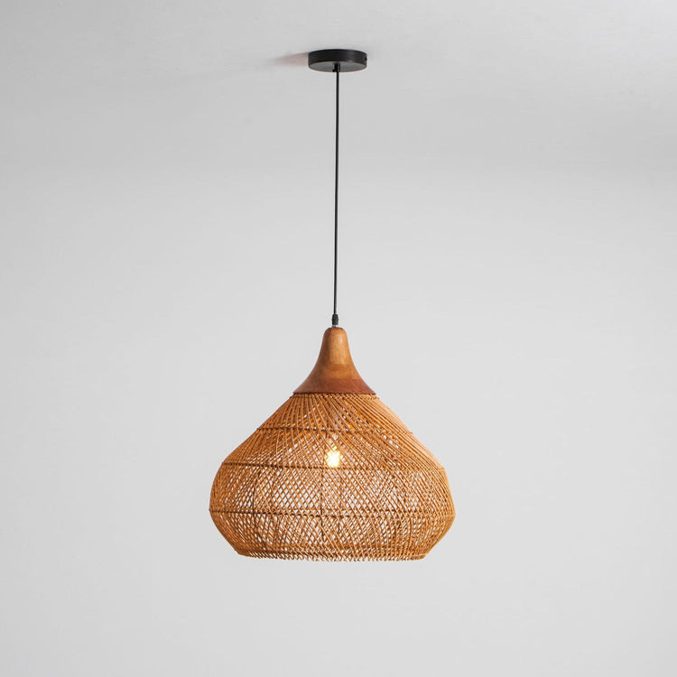 Braided Rattan Pendant Lamp